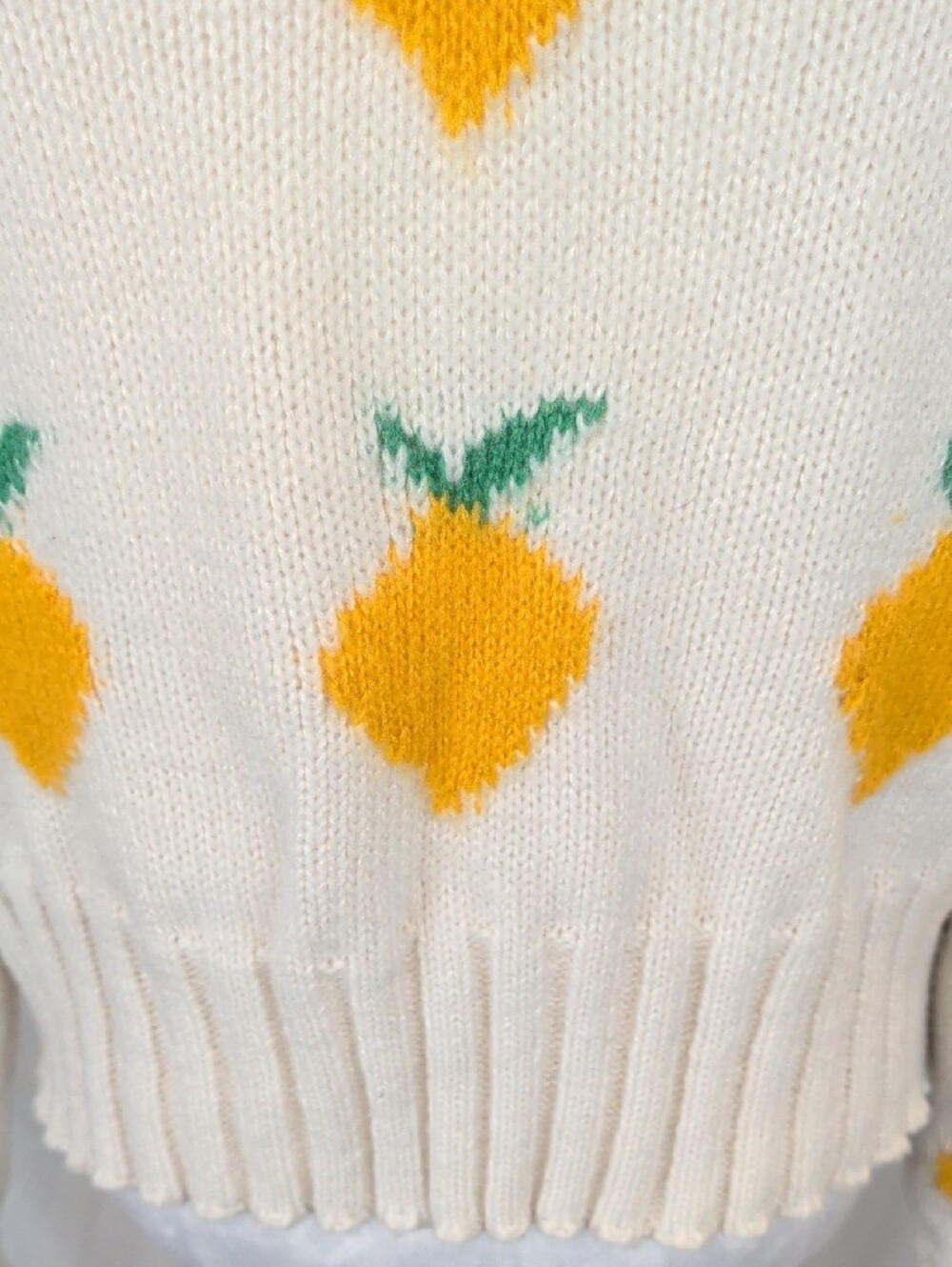 EUC Daisy Street White Lemon Knit Crop Sweater M - Picture 7 of 13